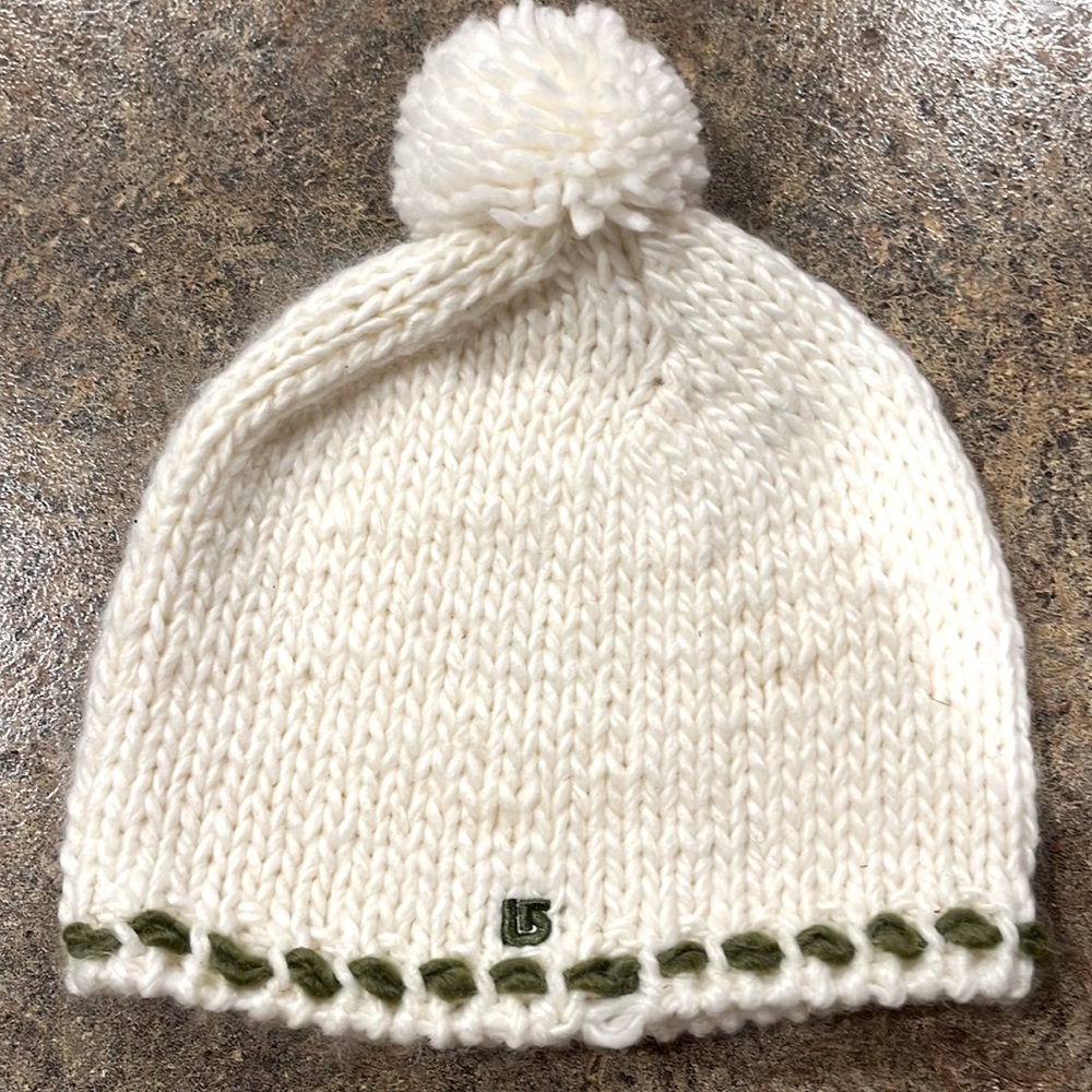 Woman’s Burton white winter hat